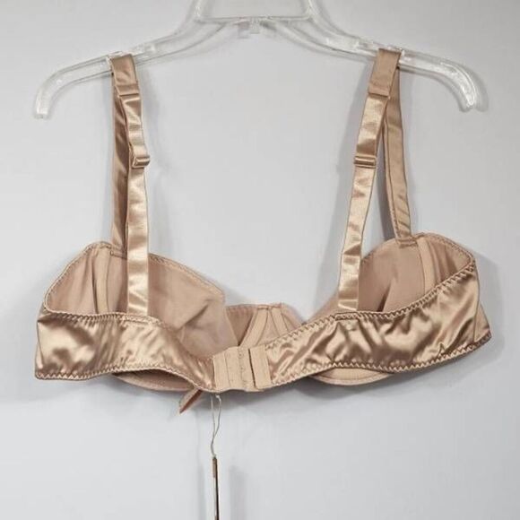 Skims demi cup underwire bra Nwt - Picture 4 of 10